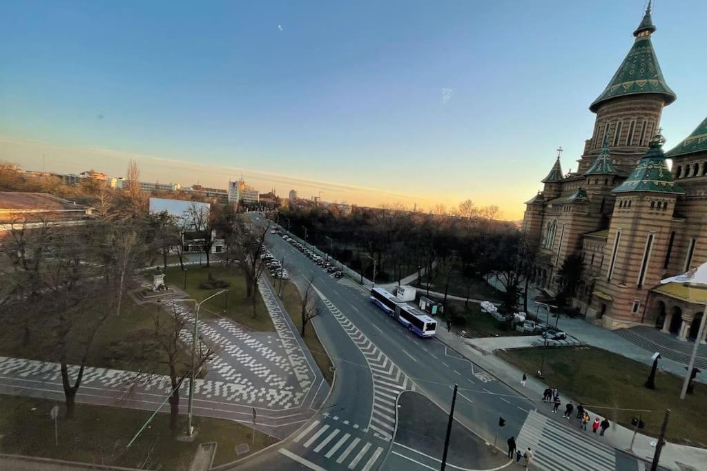 Apartment Superb Intr-O Locatie Premium Timisoara Luaran gambar